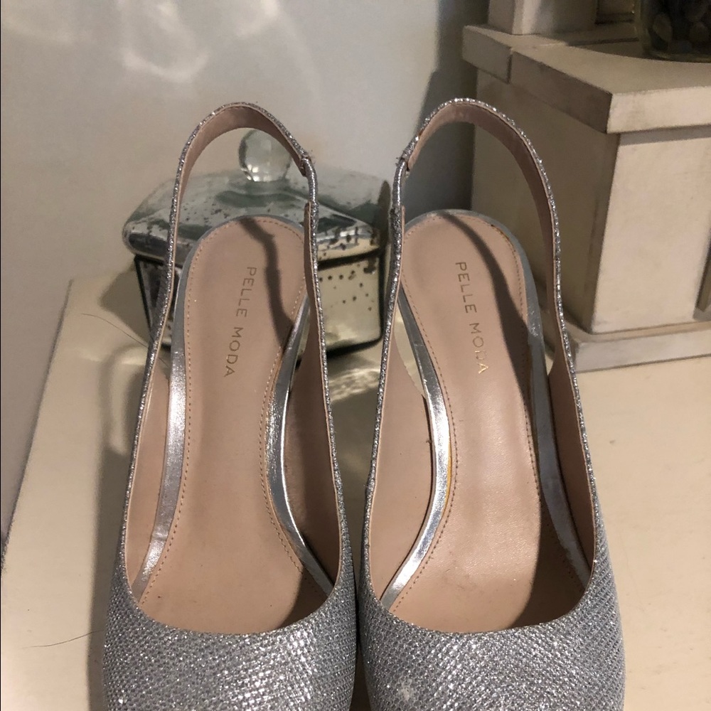 Pelle Moda silver platforms - Picture 3 of 6
